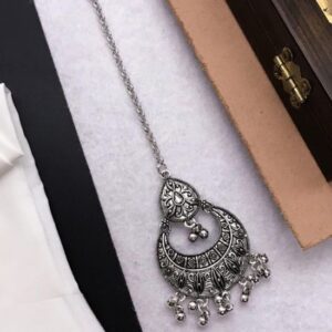 Traditional Light Weight Silver Oxidize MaangTika