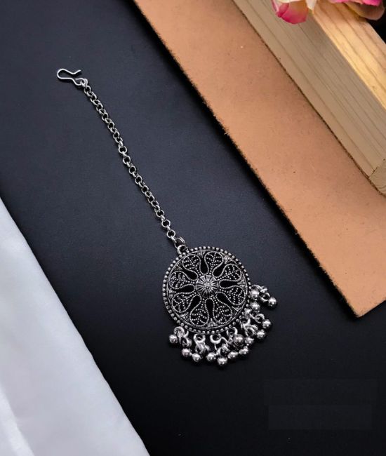 Silver Oxidized Maangtika for All-Day Wear